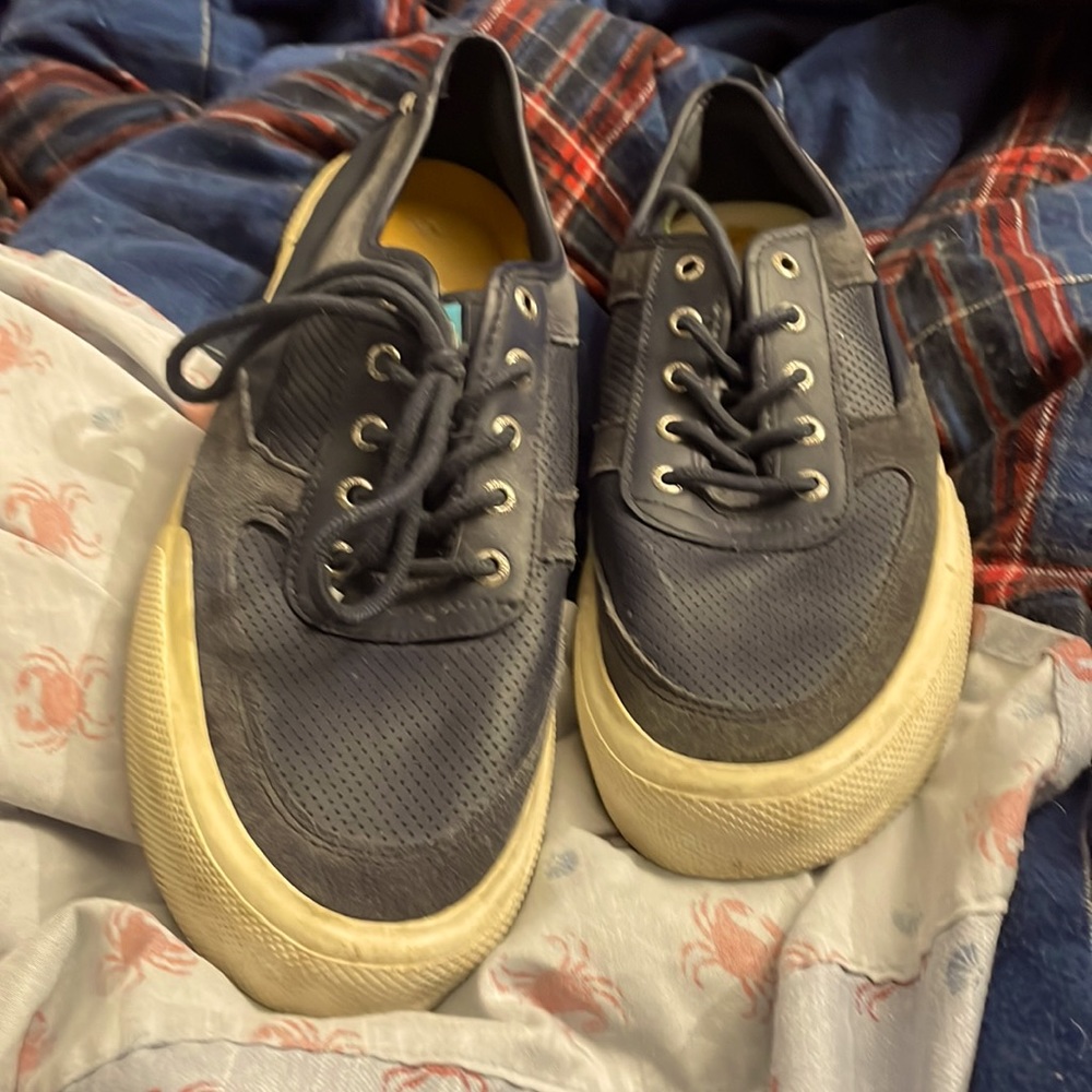 Sperry Navy and Cream Low-Top Boat Sneakers